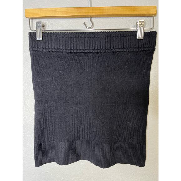 MONROW Sweater Mini Skirt in Black - Picture 3 of 10